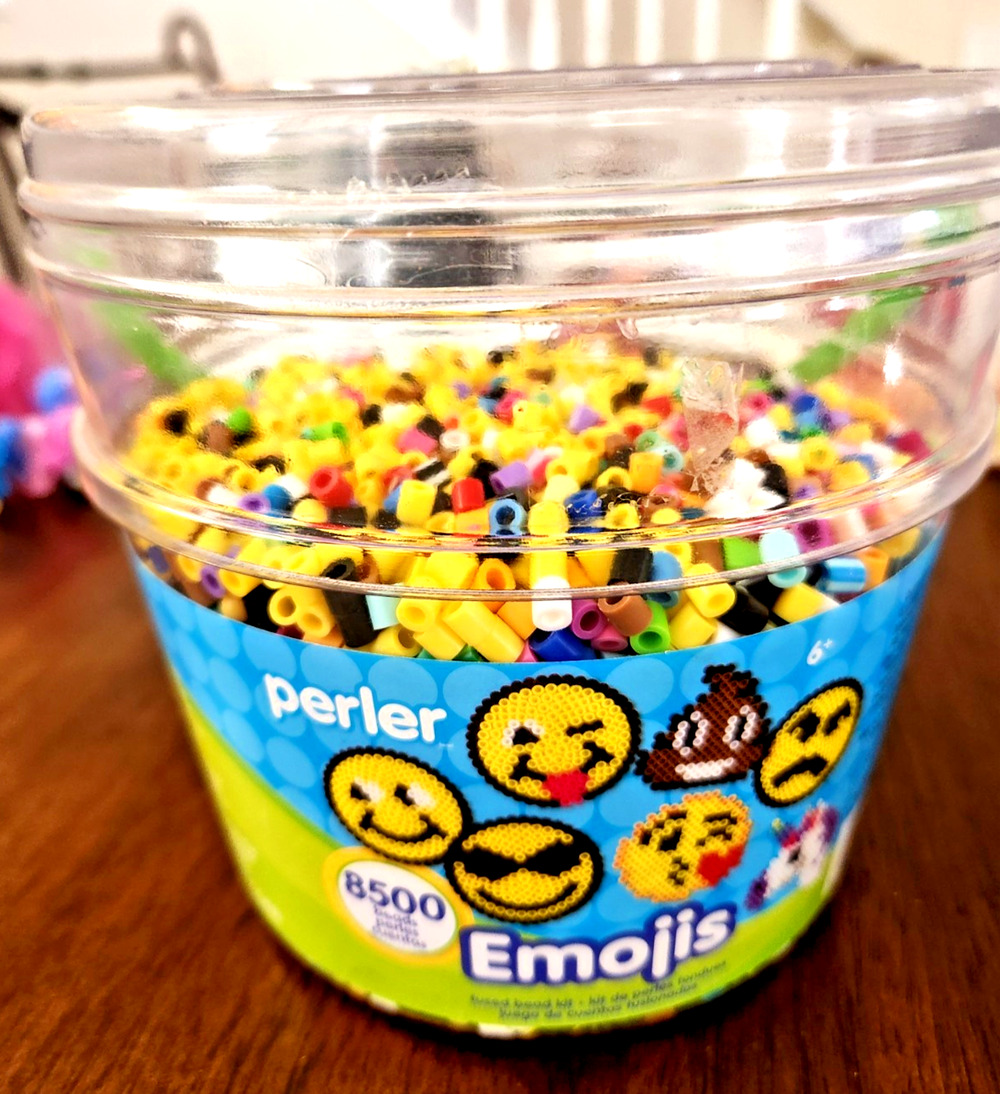Perler Beads 2.5 lbs Bulk Bucket Lot Fuse Beads Emojis Crafts Kit OPEN BOX